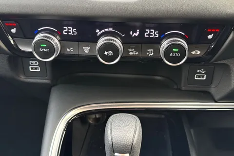 RJ74FRV Honda HR-V 1.5 eHEV Advance 5dr CVT Thumbnail #22