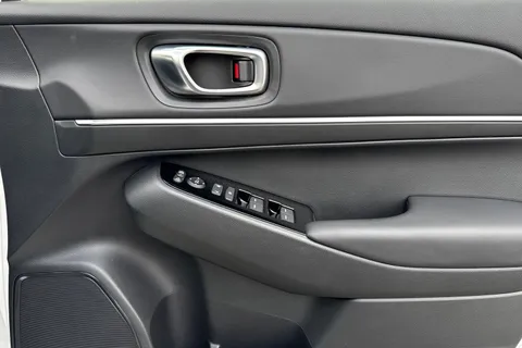 RJ74FRV Honda HR-V 1.5 eHEV Advance 5dr CVT Thumbnail #24