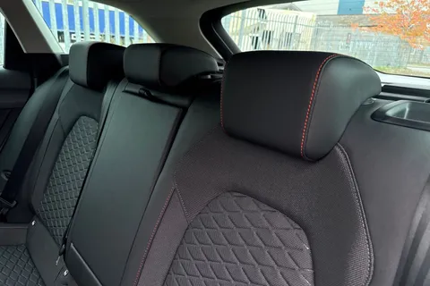  SEAT Leon 1.5 eTSI MHEV FR DSG Euro 6 (s/s) 5dr Thumbnail #19