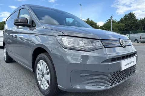 DA25EFN Volkswagen Caddy Maxi 2.0 TDI 122PS Commerce Pro Van DSG [Tech Pack] Thumbnail #9