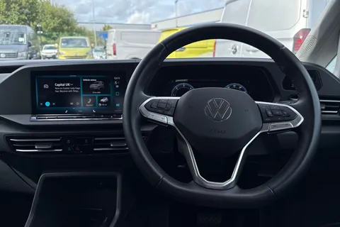 DG74ENK Volkswagen Caddy Maxi 2.0 TDI 122 Life 5dr DSG Thumbnail #18