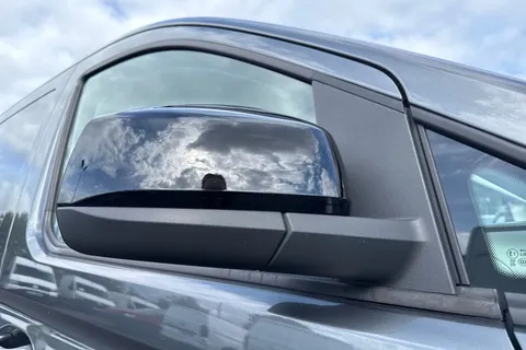 DG74ENK Volkswagen Caddy Maxi 2.0 TDI 122 Life 5dr DSG Thumbnail #26