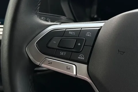 DG74ENK Volkswagen Caddy Maxi 2.0 TDI 122 Life 5dr DSG Thumbnail #34