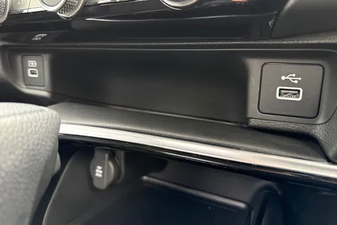 RE74VDX Honda HR-V 1.5 eHEV Advance 5dr CVT Thumbnail #40