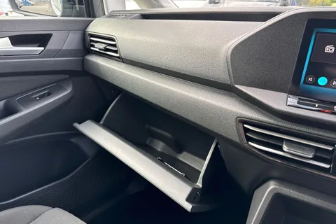 DG74ENK Volkswagen Caddy Maxi 2.0 TDI 122 Life 5dr DSG Thumbnail #43