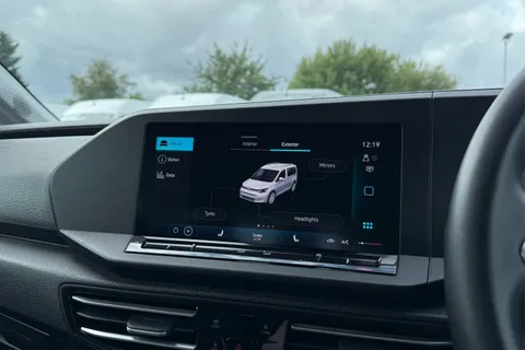 DG74ENK Volkswagen Caddy Maxi 2.0 TDI 122 Life 5dr DSG Thumbnail #51