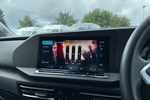 DG74ENK Volkswagen Caddy Maxi 2.0 TDI 122 Life 5dr DSG Thumbnail #56