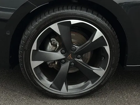 KO24VHW CUPRA Leon 1.5 TSI V1 5dr Thumbnail #6