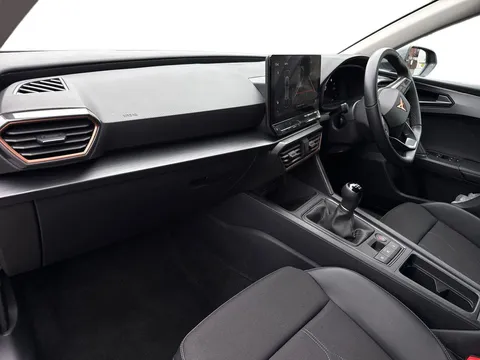 KO24VHW CUPRA Leon 1.5 TSI V1 5dr Thumbnail #8