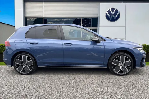 Volkswagen Golf 2.0 TDI R-Line DSG Euro 6 (s/s) 5dr Thumbnail #4