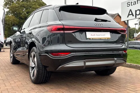 KW25NWE Audi Q6 E-Tron Q6 SUV S line e-tron quattro 285,00 kW Thumbnail #8