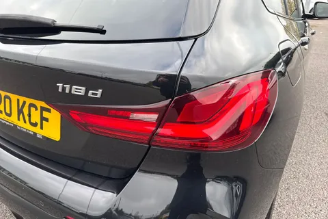 DS20KCF BMW 1 Series 2.0 118d M Sport Auto Euro 6 (s/s) 5dr Thumbnail #9