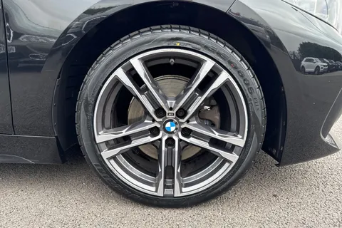 DS20KCF BMW 1 Series 2.0 118d M Sport Auto Euro 6 (s/s) 5dr Thumbnail #11