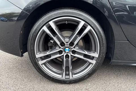 DS20KCF BMW 1 Series 2.0 118d M Sport Auto Euro 6 (s/s) 5dr Thumbnail #12