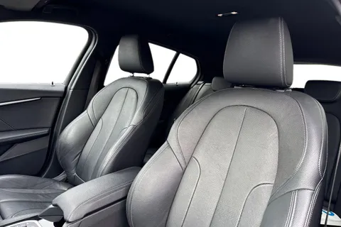 DS20KCF BMW 1 Series 2.0 118d M Sport Auto Euro 6 (s/s) 5dr Thumbnail #17