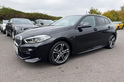 DS20KCF BMW 1 Series 2.0 118d M Sport Auto Euro 6 (s/s) 5dr Thumbnail #28