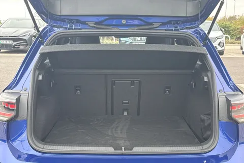 KY74DFX Volkswagen Golf 2.0 TSI 333 R Black Edition 4Motion 5dr DSG, **AKRAPOVIC+HARMAN KARDON** Thumbnail #7