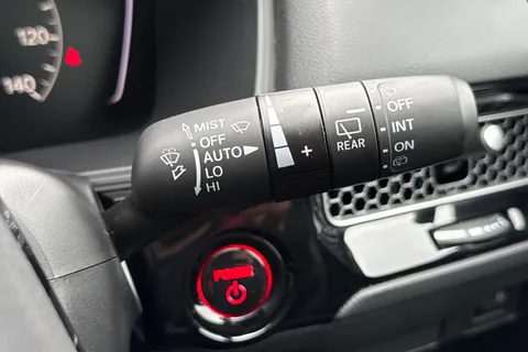 41 of 55 for HONDA CIVIC 2.0 eHEV Sport 5dr CVT