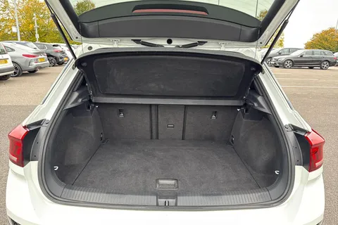 7 of 67 for VOLKSWAGEN T-ROC 1.6 TDI R-Line 5dr