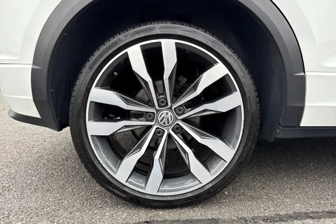 11 of 67 for VOLKSWAGEN T-ROC 1.6 TDI R-Line 5dr