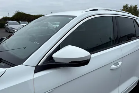 30 of 67 for VOLKSWAGEN T-ROC 1.6 TDI R-Line 5dr