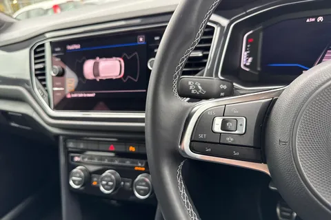 38 of 67 for VOLKSWAGEN T-ROC 1.6 TDI R-Line 5dr