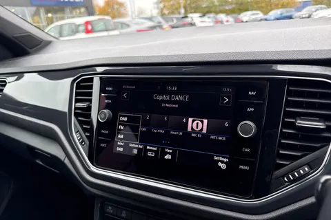 47 of 67 for VOLKSWAGEN T-ROC 1.6 TDI R-Line 5dr