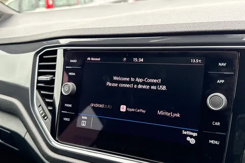 52 of 67 for VOLKSWAGEN T-ROC 1.6 TDI R-Line 5dr