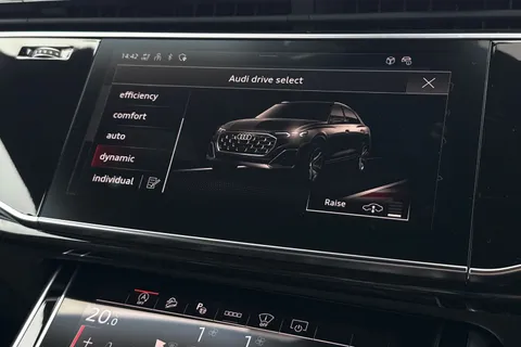 Audi Q8 3.0 TDI V6 50 Black Edition Tiptronic quattro Euro 6 (s/s) 5dr Thumbnail #46