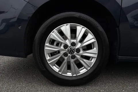 DE75RHK Volkswagen California 2.0 TDI Beach Camper 5dr DSG Thumbnail #11