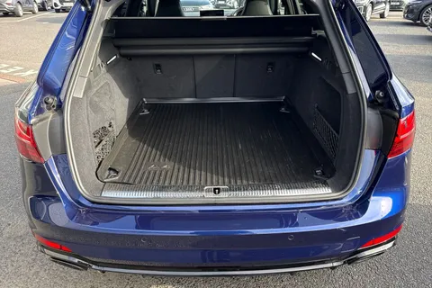 SW70UPB Audi RS 4 Avant RS 4 Avant Vorsprung 450 PS tiptronic Thumbnail #7