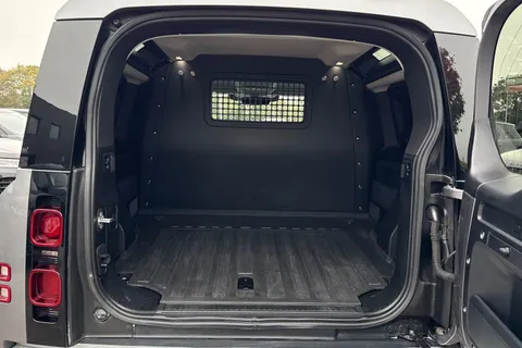 CM23THY Land Rover Defender 90 3.0 D250 Hard Top Hard Top Thumbnail #11