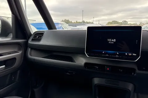 CX75KCF Volkswagen Id. Buzz Cargo Pro 79kWh Commerce Panel Van 5dr Electric Auto (286 ps) Thumbnail #20