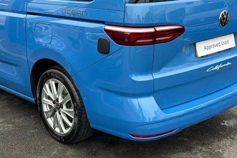 8 of 64 for VOLKSWAGEN CALIFORNIA 2.0 TSI Ocean 5dr DSG