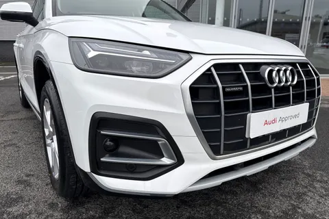 NJ72KBN Audi Q5 Sport 45 TFSI quattro 265 PS S tronic Thumbnail #10