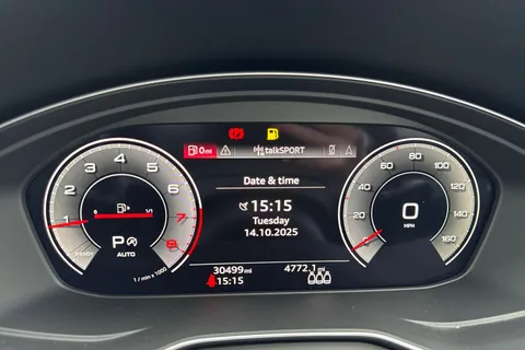 NJ72KBN Audi Q5 Sport 45 TFSI quattro 265 PS S tronic Thumbnail #43