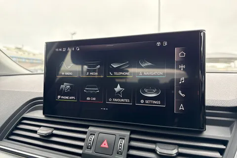 NJ72KBN Audi Q5 Sport 45 TFSI quattro 265 PS S tronic Thumbnail #49