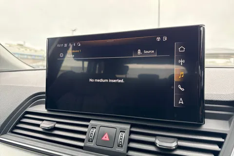 NJ72KBN Audi Q5 Sport 45 TFSI quattro 265 PS S tronic Thumbnail #52