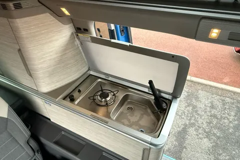 50 of 64 for VOLKSWAGEN CALIFORNIA 2.0 TSI Ocean 5dr DSG