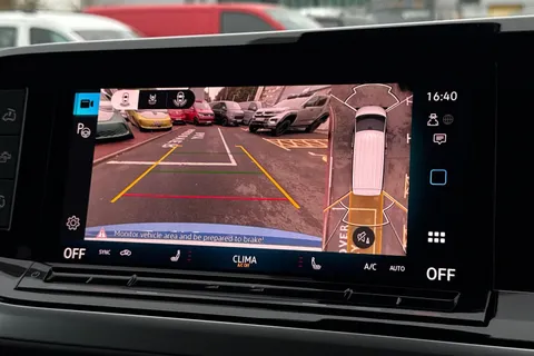 58 of 64 for VOLKSWAGEN CALIFORNIA 2.0 TSI Ocean 5dr DSG