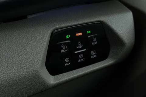 61 of 64 for VOLKSWAGEN CALIFORNIA 2.0 TSI Ocean 5dr DSG