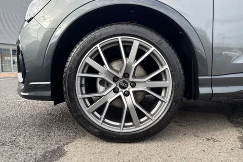  Audi Q3 1.5 TFSI CoD 35 Black Edition S Tronic Euro 6 (s/s) 5dr Thumbnail #10