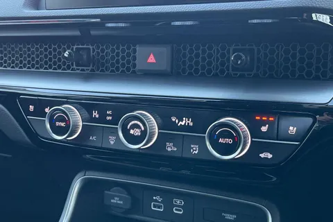 Honda CR-V 2.0 h i-MMD Advance SUV 5dr Petrol Hybrid eCVT 4WD Euro 6 (s/s) (184 ps) Thumbnail #15