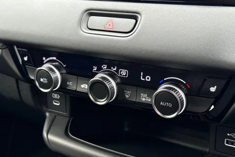 14 of 55 for Honda HR-V 1.5 h i-MMD e:HEV Advance CVT Euro 6 (s/s) 5dr