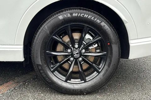 Honda CR-V 2.0 17.7kWh Advance Tech eCVT Euro 6 (s/s) 5dr Thumbnail #23