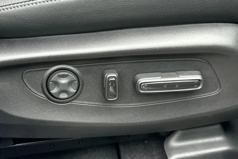 Honda CR-V 2.0 17.7kWh Advance Tech eCVT Euro 6 (s/s) 5dr Thumbnail #31