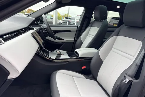  Land Rover Range Rover Evoque 2.0 D200 MHEV Edition Auto 4WD Euro 6 (s/s) 5dr Thumbnail #4