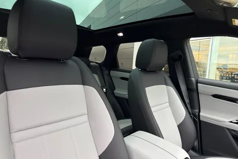  Land Rover Range Rover Evoque 2.0 D200 MHEV Edition Auto 4WD Euro 6 (s/s) 5dr Thumbnail #10