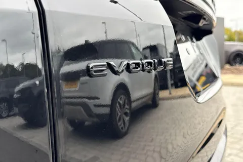  Land Rover Range Rover Evoque 2.0 D200 MHEV Edition Auto 4WD Euro 6 (s/s) 5dr Thumbnail #28