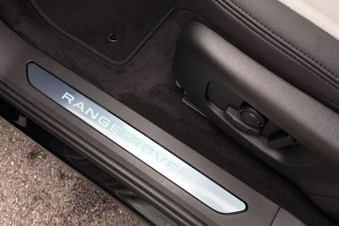  Land Rover Range Rover Evoque 2.0 D200 MHEV Edition Auto 4WD Euro 6 (s/s) 5dr Thumbnail #37